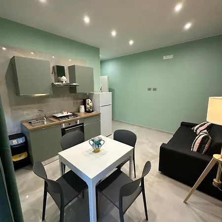 Karim's House * ポルティチ